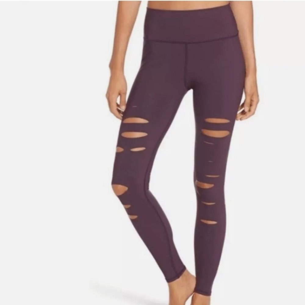 ALO Yoga Women's Ripped Leggings in Plum